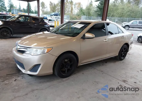 2012 Toyota Camry Le z USA, uszkodzony, nr VIN 4T4BF1FK4CR200111